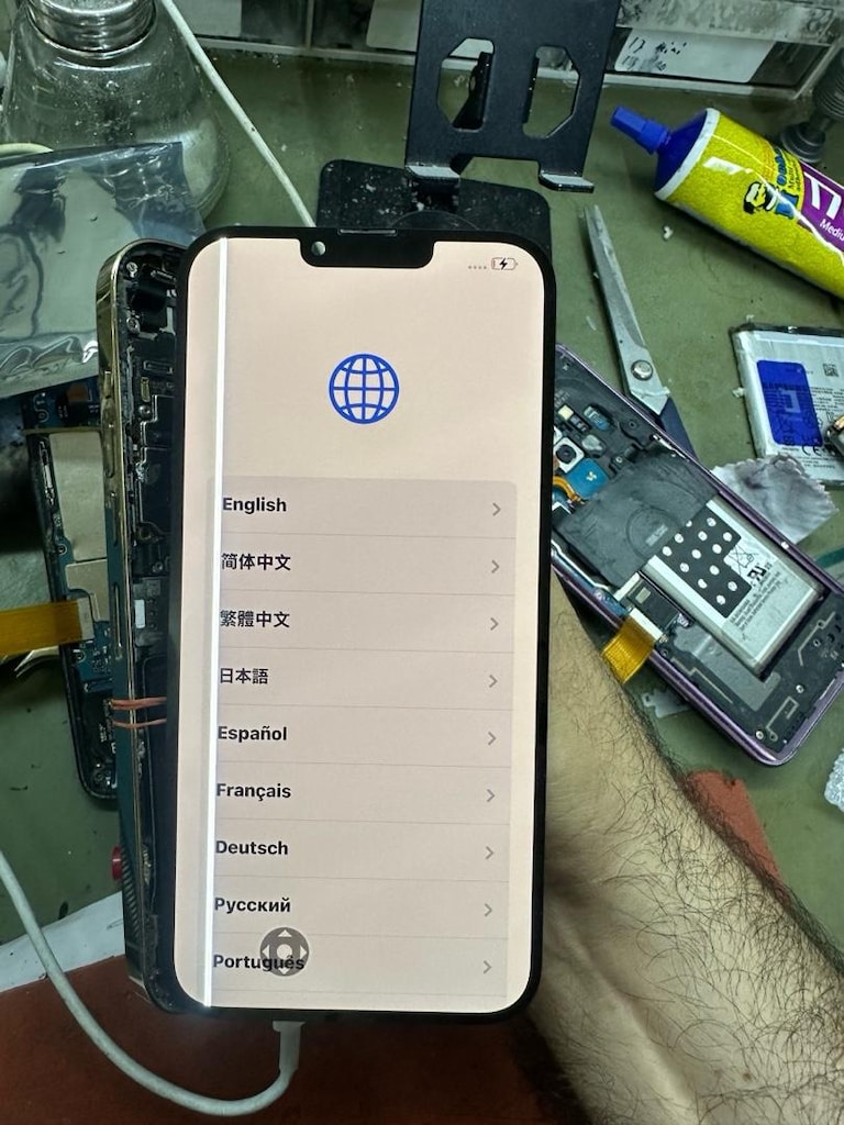 iPhone 13 Pro max orijinal çizgili ekran - 2