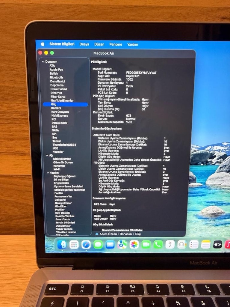 MacBook Air / M1 / 13 inç / 8 GB Ram / 256 GB Ssd - 3