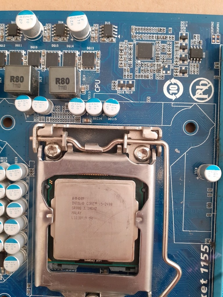 gigabyte h61 anakart+core i5 2400 cpu(2011) - 2