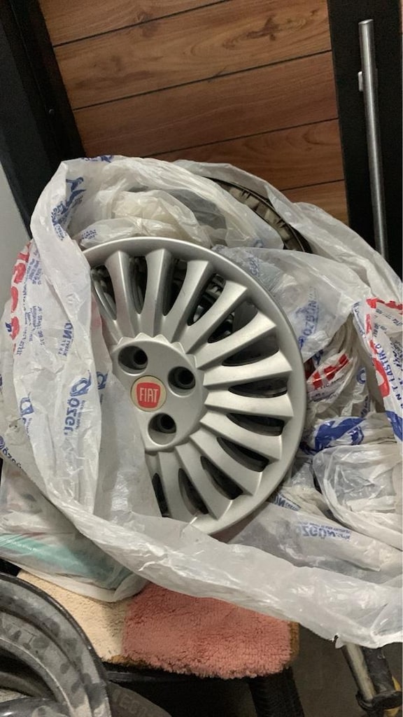 kime ne lazımsa jant lastik kapak - 13