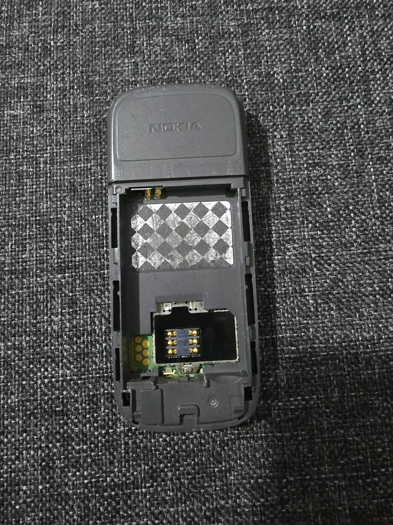 NOKIA TUŞLU TELEFON - 2