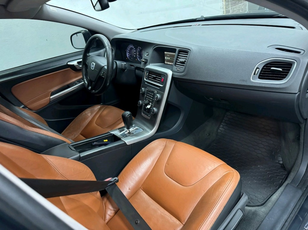 Volvo s60 Premium paket - 16