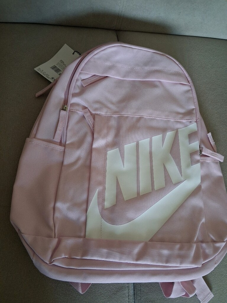Nike okul sırt çantası