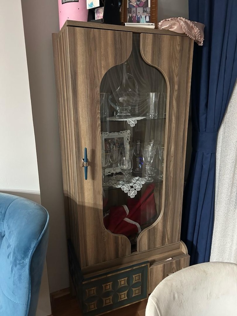 gümüşlük konsol vitrin - 2