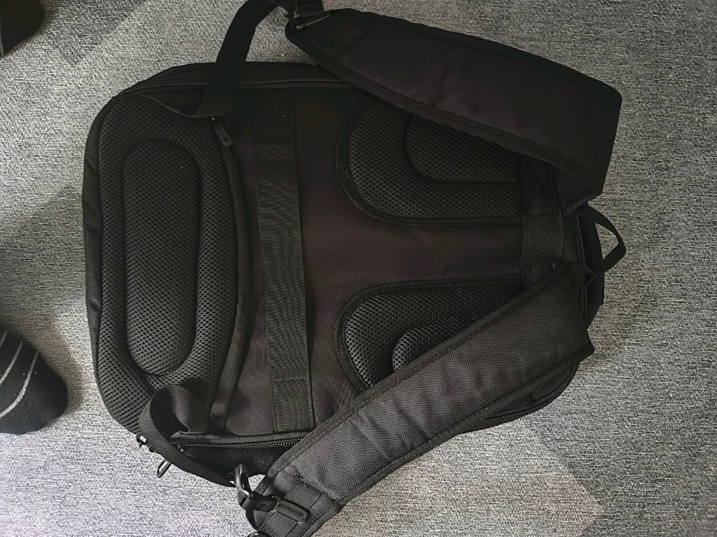 VanKean 17.3" Travel Laptop Sırt Çantası - 11