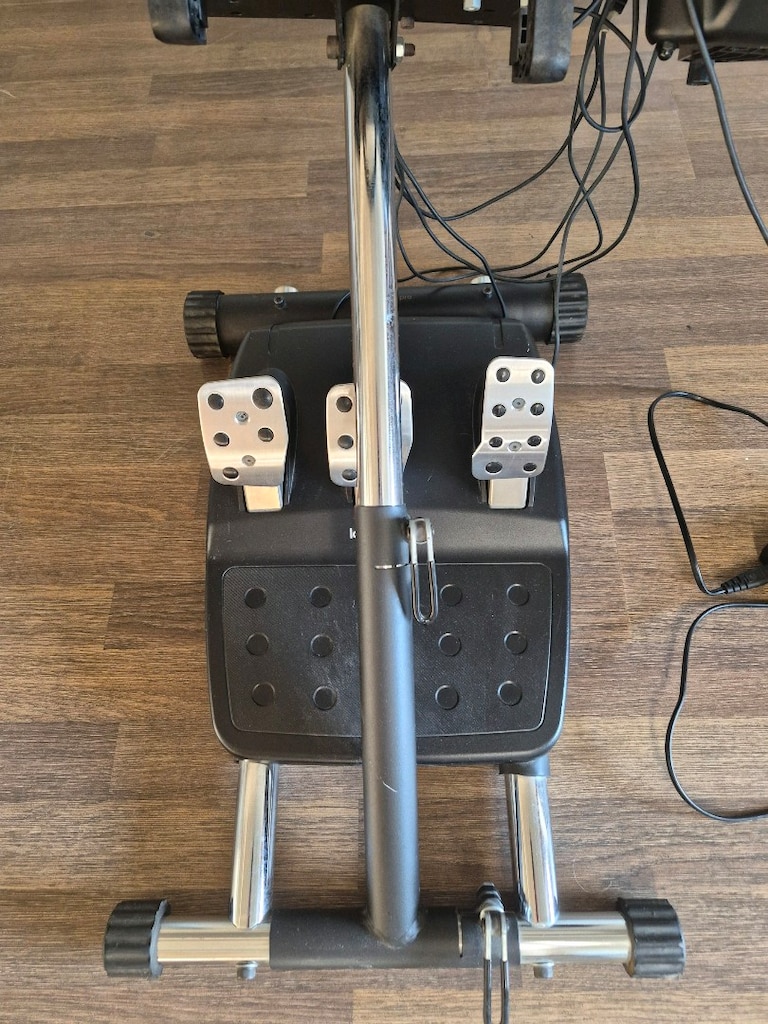 Logitech G29 Direksiyon Seti + Vites + Wheel Stand Pro (PS4/PS5/PC) - 7