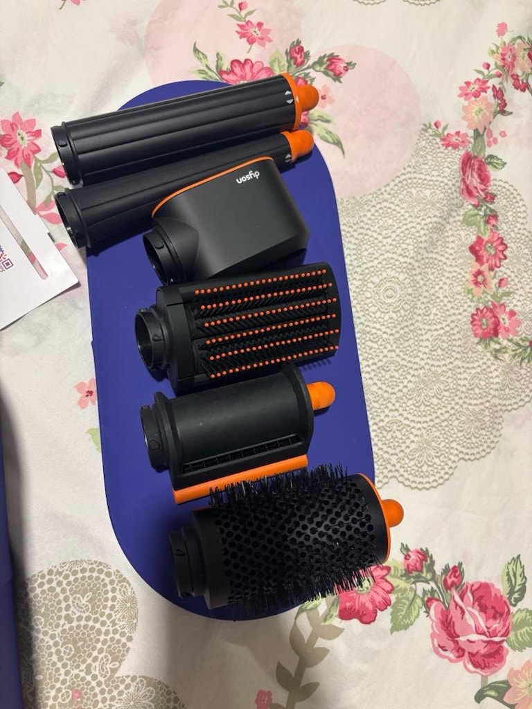 Dyson Airwrap - 3