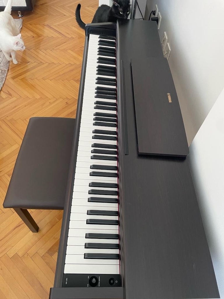 YAMAHA YDP-105R DİJİTAL PİYANO - 4