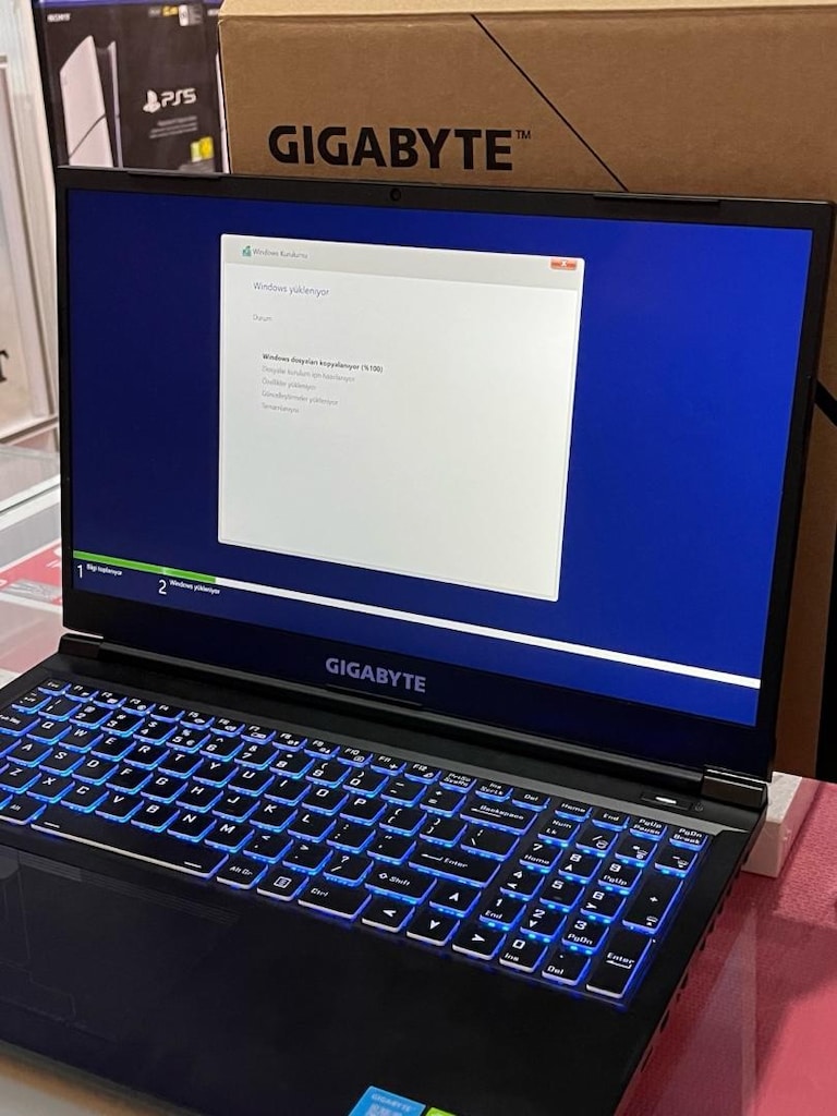 GİGABYTE İ5 12 NESİL 16 GB RAM 512 GB SSD 3050 EKRAN KARTI TEMİZ - 2