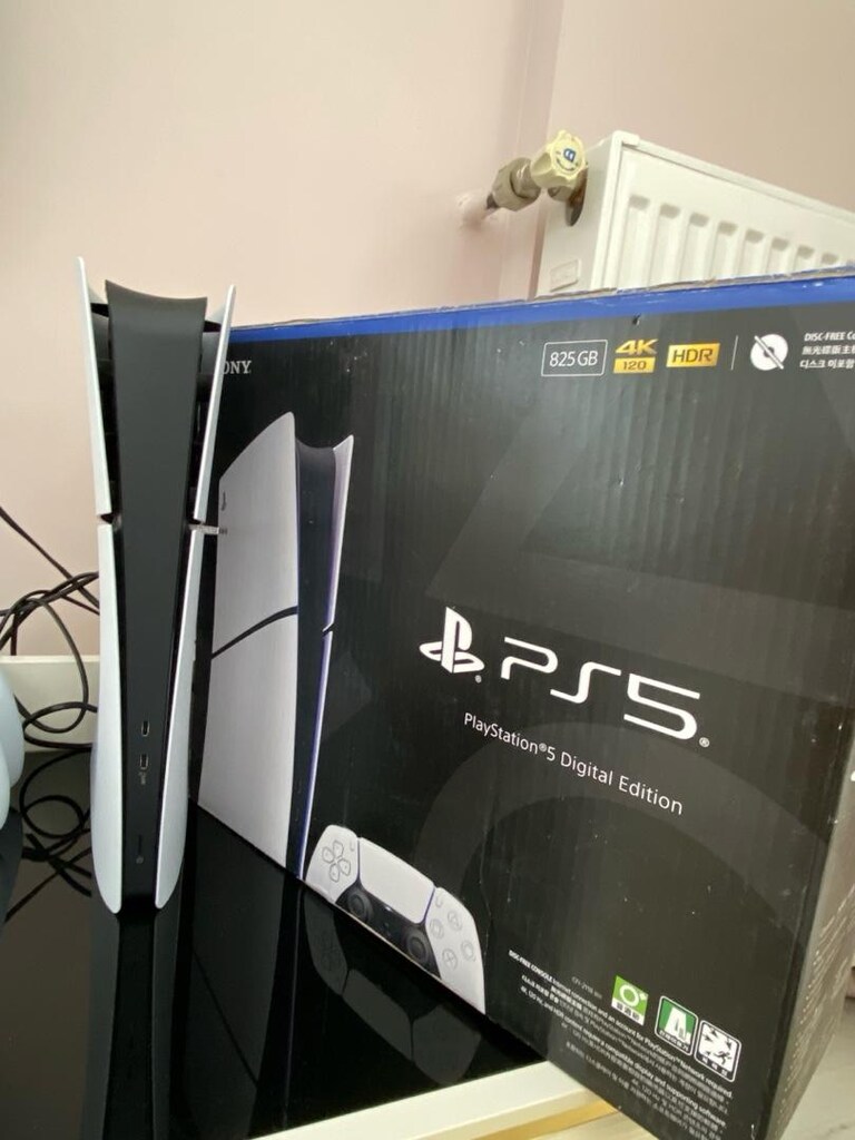 PS5 Slim Digital 825 GB – FULL SET - 3