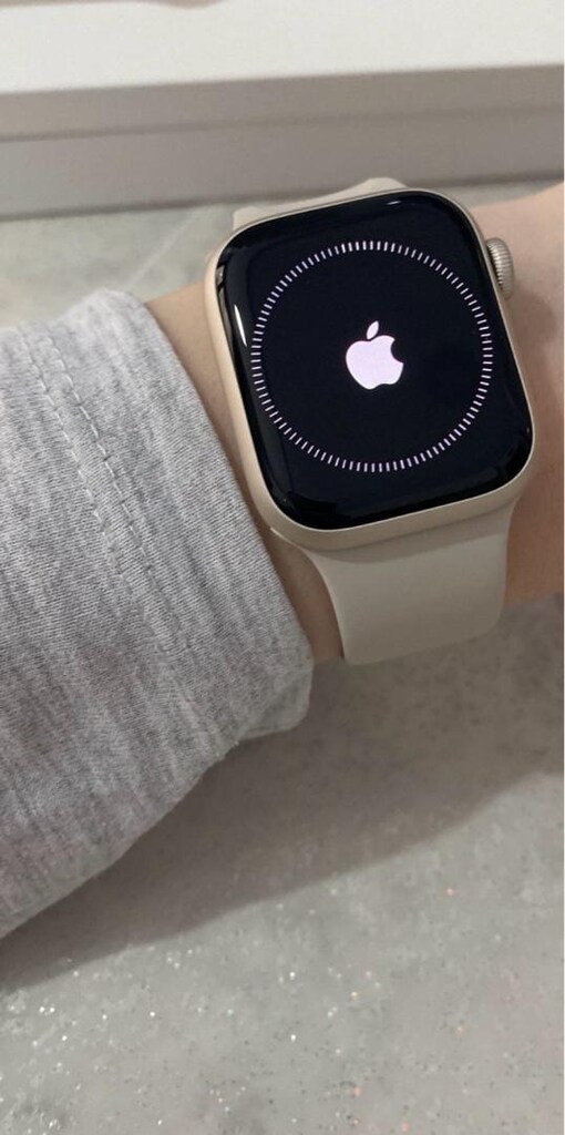 Apple Watch 8 Yıldız Işığı - 2