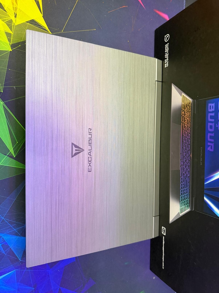 Casper Excalibur G880 i7-13620H 32GB 2TB RTX5050 - 9