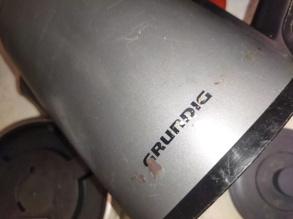 Chrome çaycı Grundig - 10