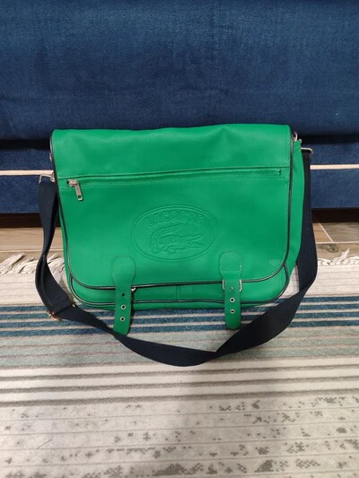 Lacoste çanta