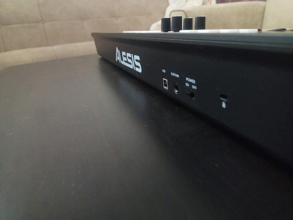 alesis v49 midi klavye piano roll - 2