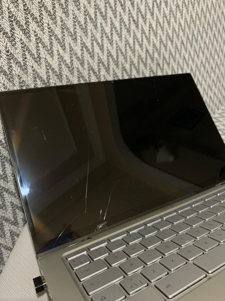Asus Flip C434T Choremebook Laptop - 9