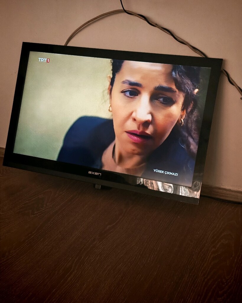 Led televizyon Kendinden uydulu 82 Ekran - 2