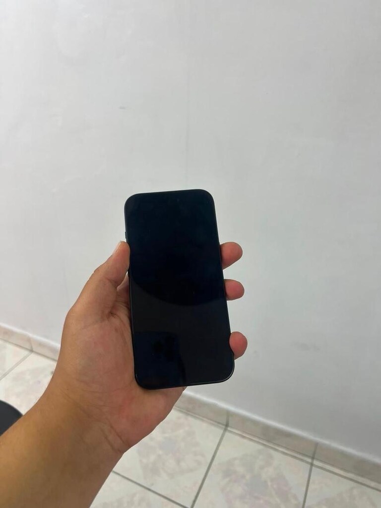 İPHONE 15 256 GB - 4