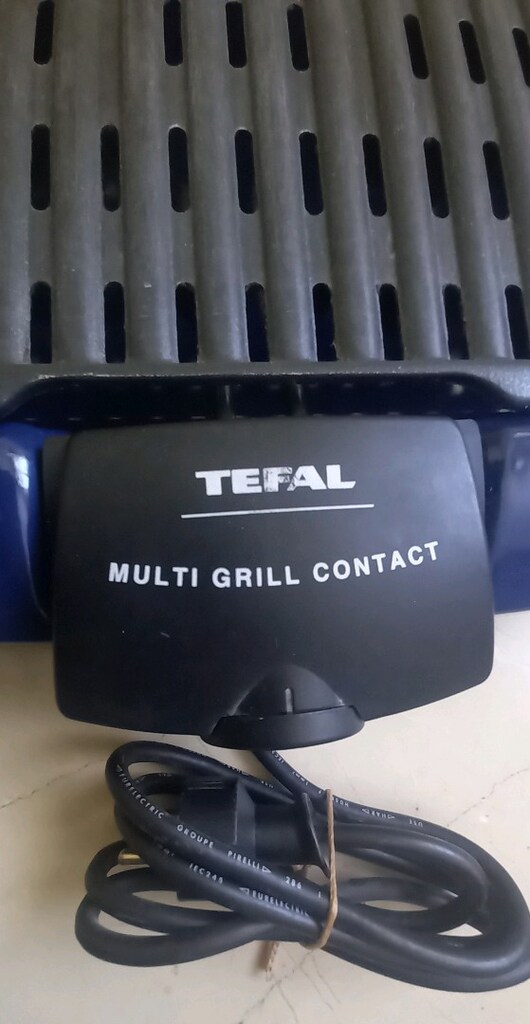 SATILIK TEFAL MARKA OLDUKÇA TEMİZ ELEKTRİKLİ IZGARA - 3
