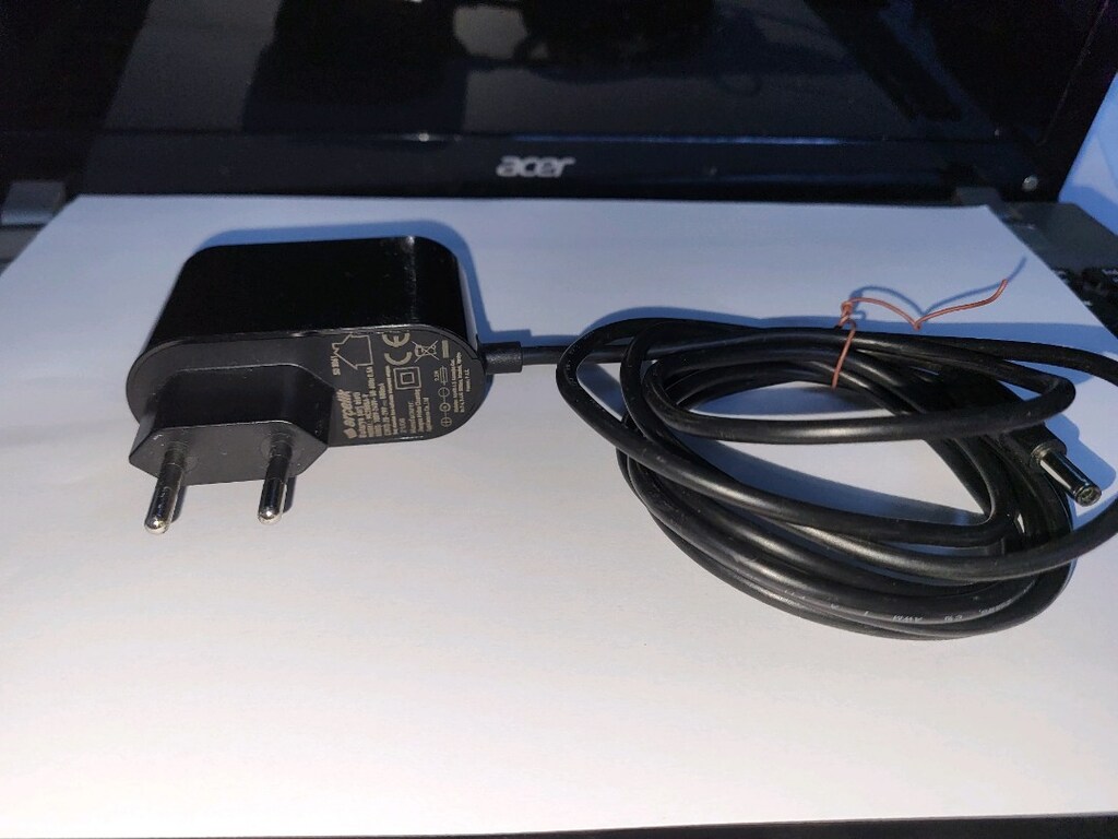 12 volt 1.5 amper modem adaptörü sıfır kullanılmamış - 3