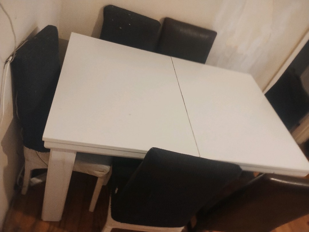 Beyaz Açılır Yemek Masası ve 6 Sandalye - Taşınma Sebebiyle - 2
