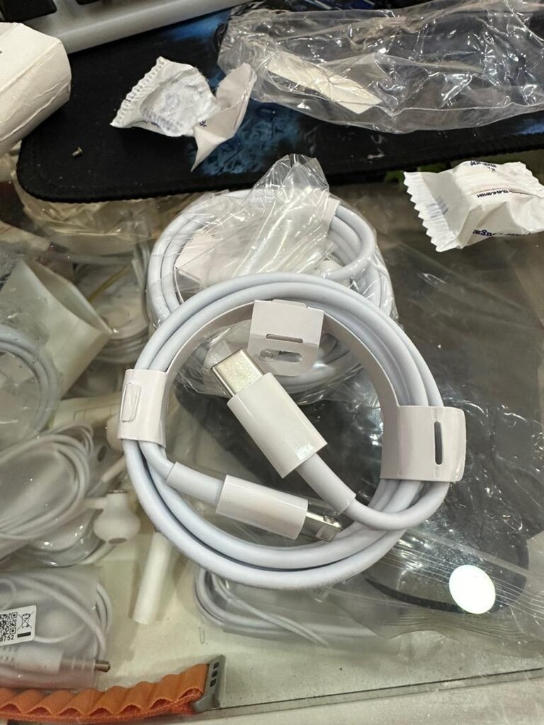 Yeni nesil vakumlu ablemli a kalite iphone kablo şok fiyata sadece 150