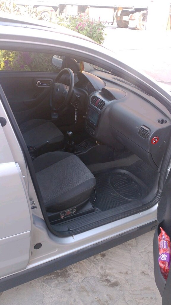 2004 opel corsa - 2