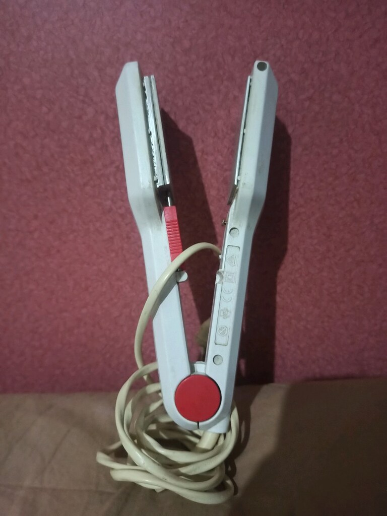 SAÇ MAŞASI DÜZLEŞTİRİCİ - 2