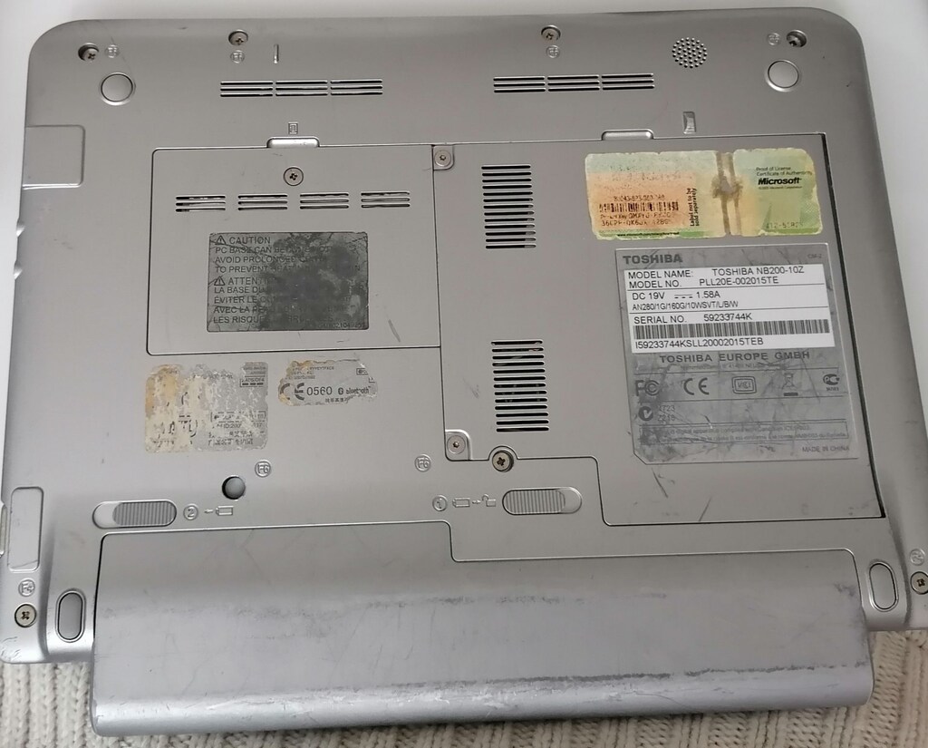 Toshiba Notebook. - 3
