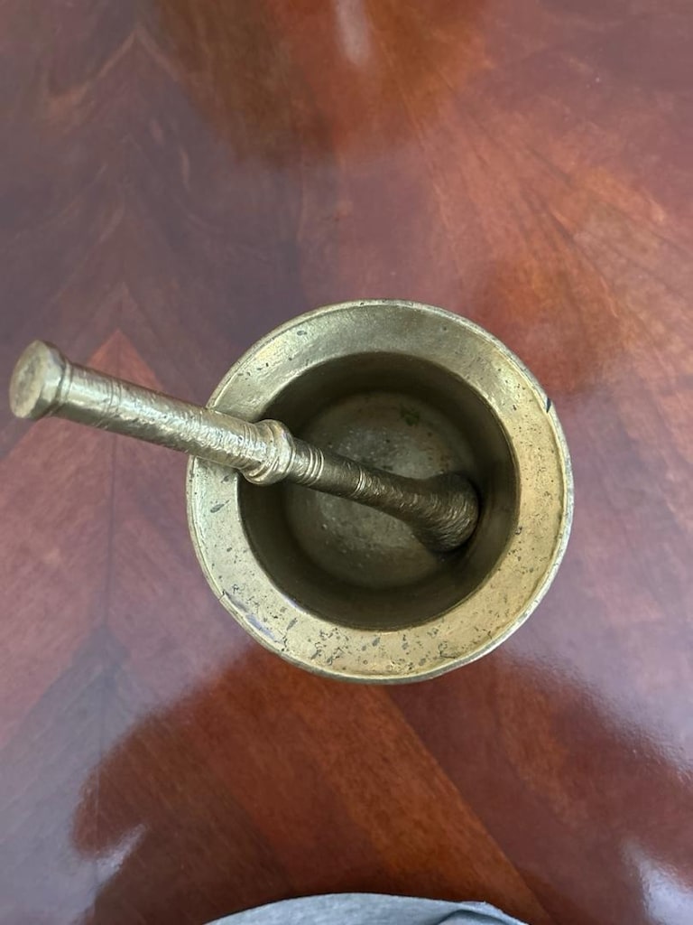 VİNTAGE 1820 GR (1,82 KG) MASİF SARI PİRİNÇ HAVAN VE HAVAN KOLU - 2