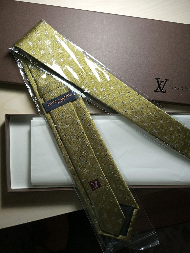 Louis Vuitton kutulu orijinal kravat