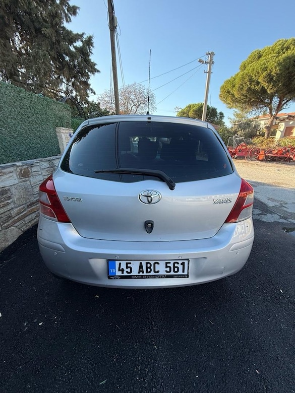hatasız boyasız 2011 otomatik toyota yaris 1.33 terra sporty - 3