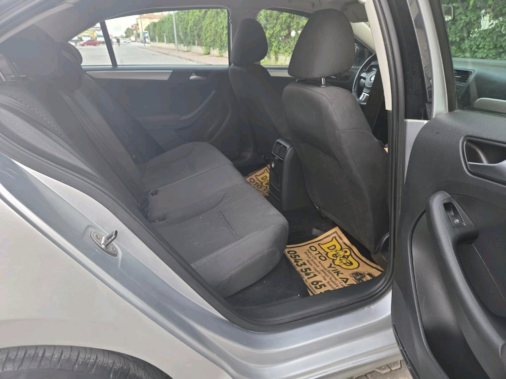 2012 Volkswagen Jetta 1.6 TDI DSG Otomatik – Bakımlı ve Ma - 14