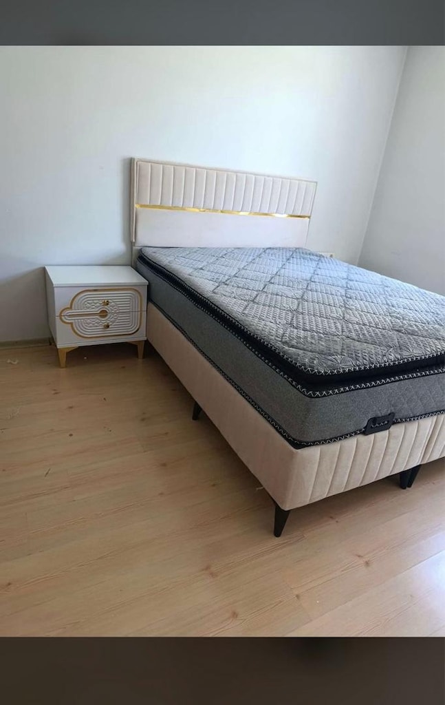 SIFIR LÜX ÇİFTLİ BAZA PETLİ YATAK - 4