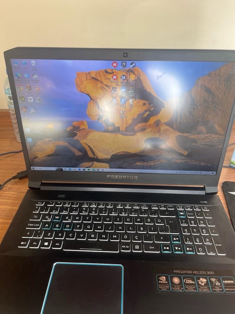 Acer Oyuncu Laptop - 5