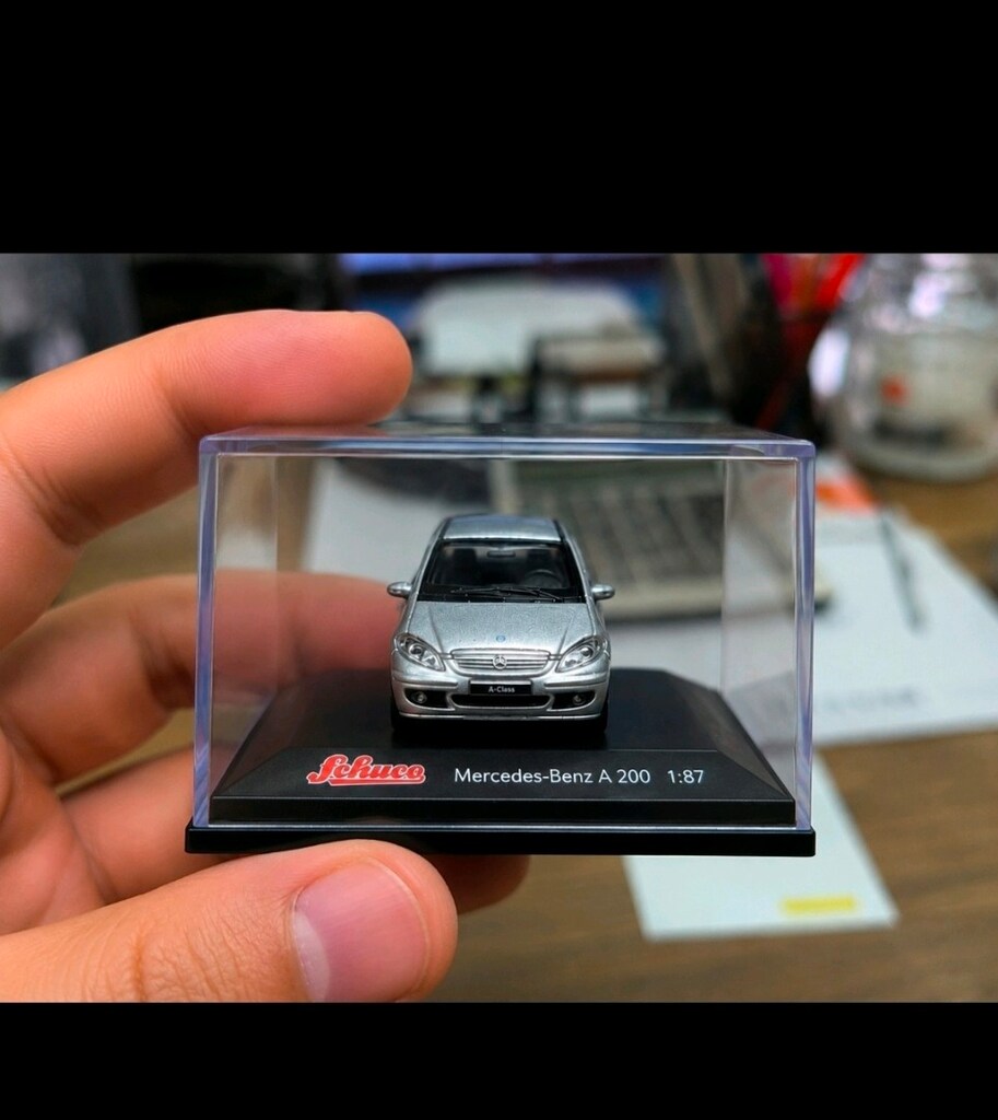 Schuco Mercedes-Benz A200 1:87 Diecast Model Koleksiyonluk - 4