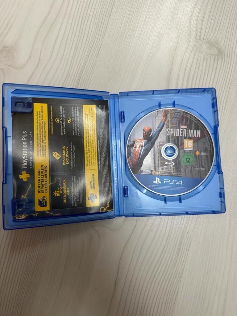 MARVEL SPİDER MAN PS4 - 3