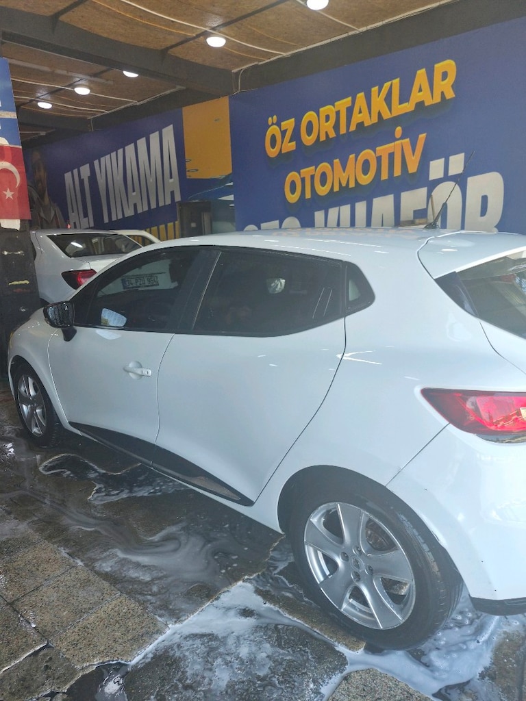 renault clio 4 - 11