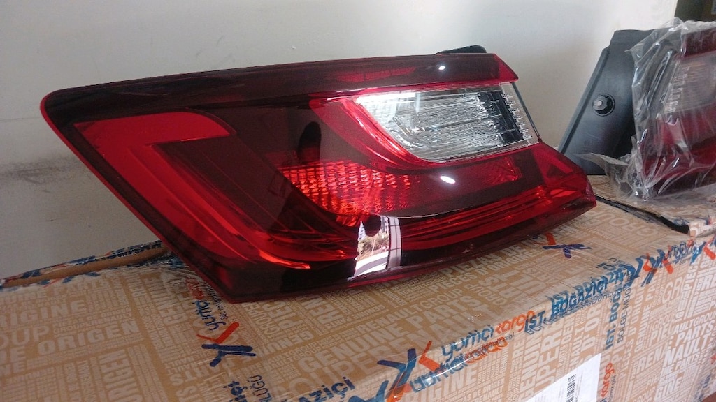 RENAULT MEGANE 4 SIFIR SAĞ SOL STOP ORJİNAL HATASIZ KARGO OLUR - 3