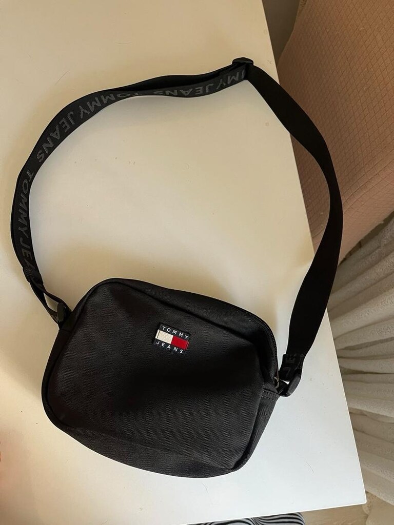 Tommy jeans çarpraz askılı çanta - 4