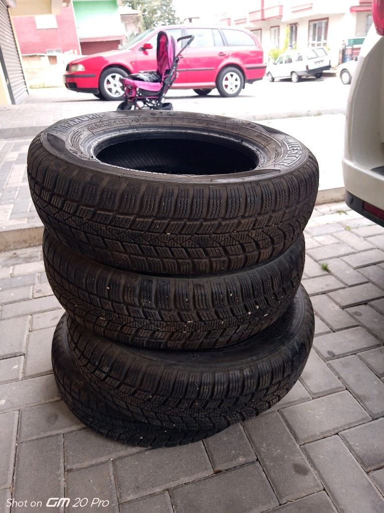 175/70R 13 4adet 2020 1'sezon kullanılmış sıfır gibi lastikler altinda - 14