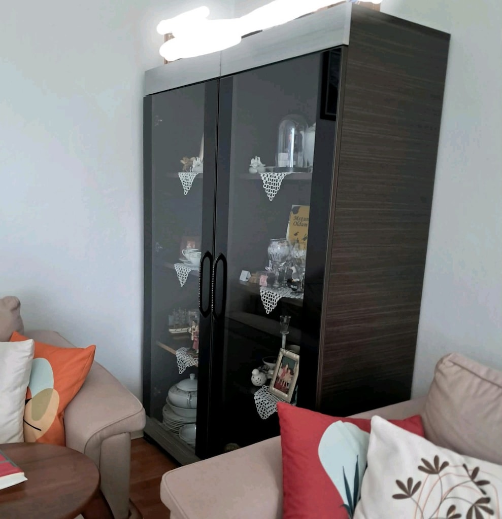 yemek odasi seti acilirmasa+tv sehpasi+2 adet vitrin - 4
