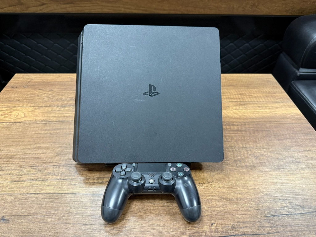 Sony PlayStation 4 Slim CUH-2016B 1TB Tek Kol Oyun Konsolu - 2
