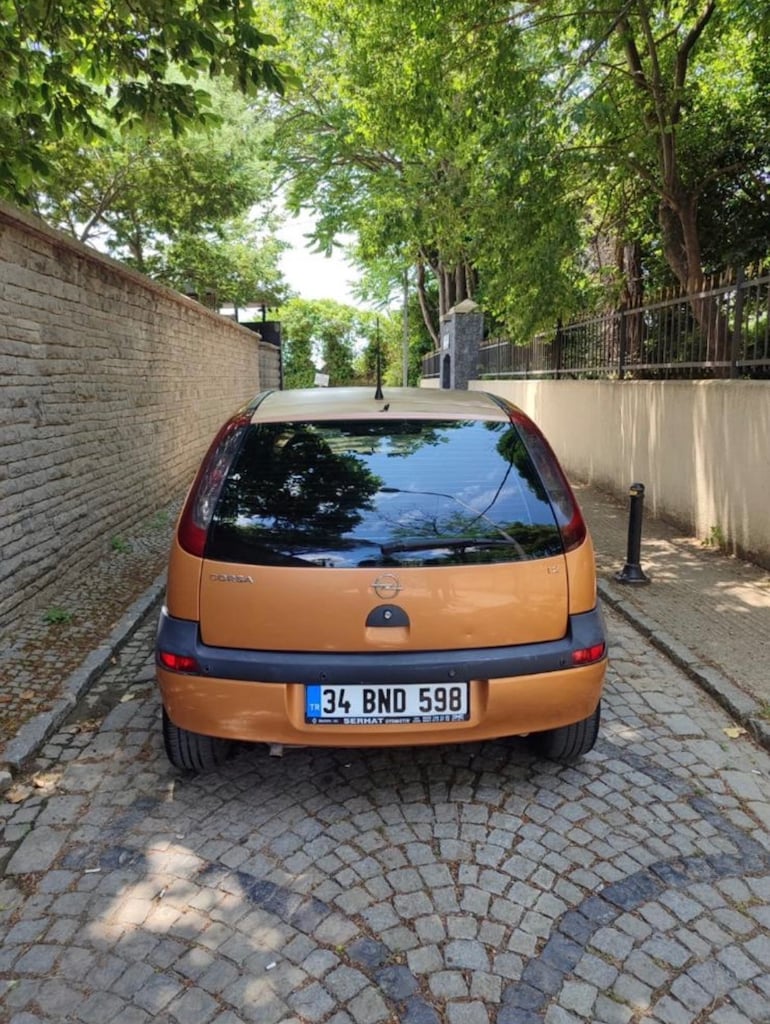 2005 çıkışlı Otomatik Corsa 1.2 Tavan boyasız Sadece benzinli 222binde - 4