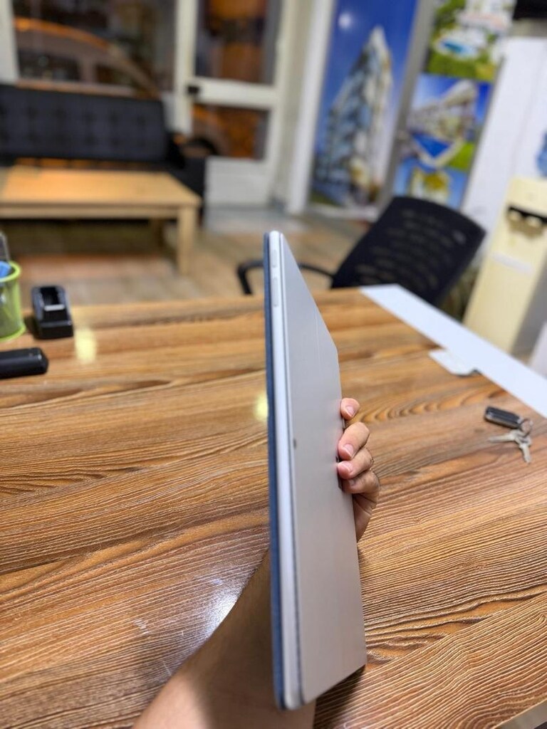 Surface Pro 10 for Business – Core Ultra 5 | 16GB RAM | 256GB SSD - 5