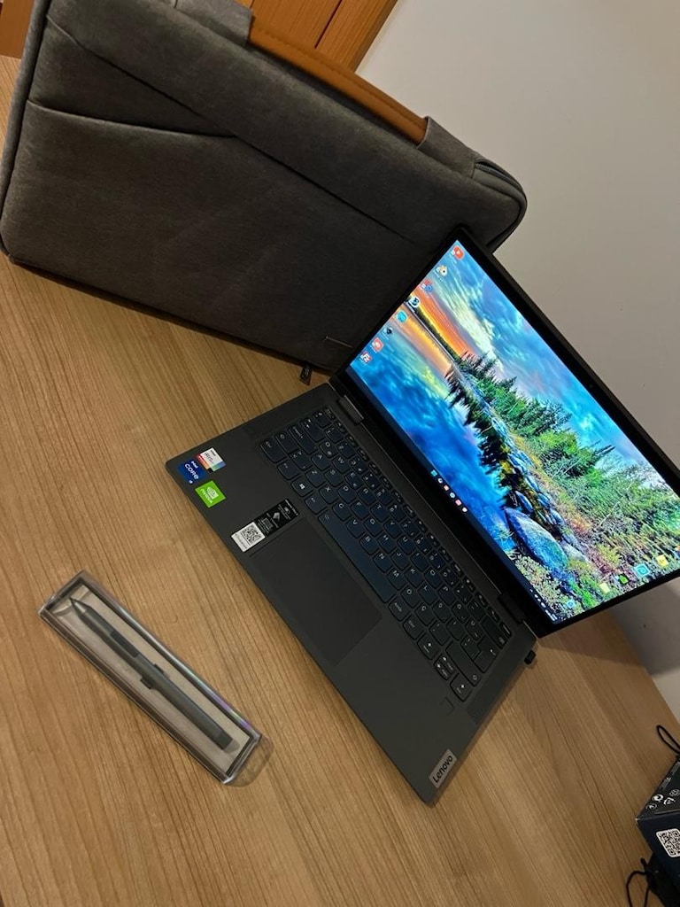 Lenovo IdeaPad FleX 5 - 2