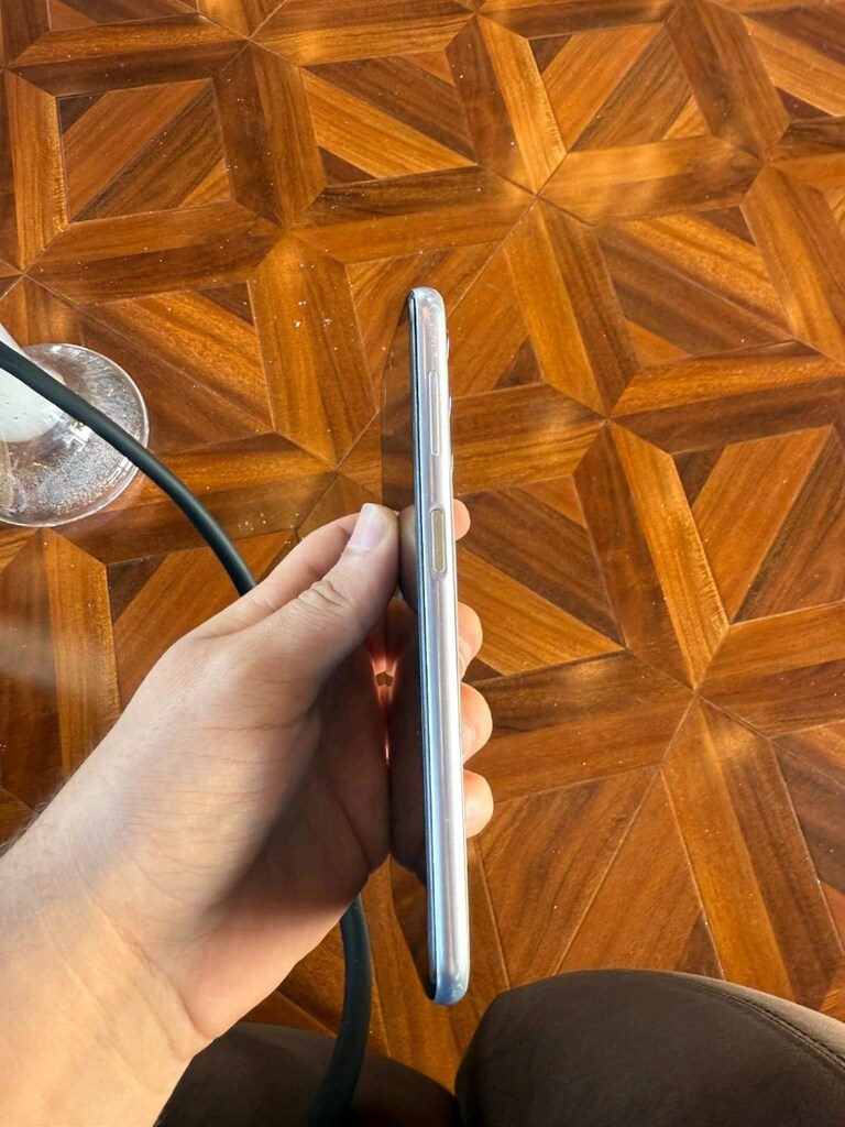 samsung m 34 - 4
