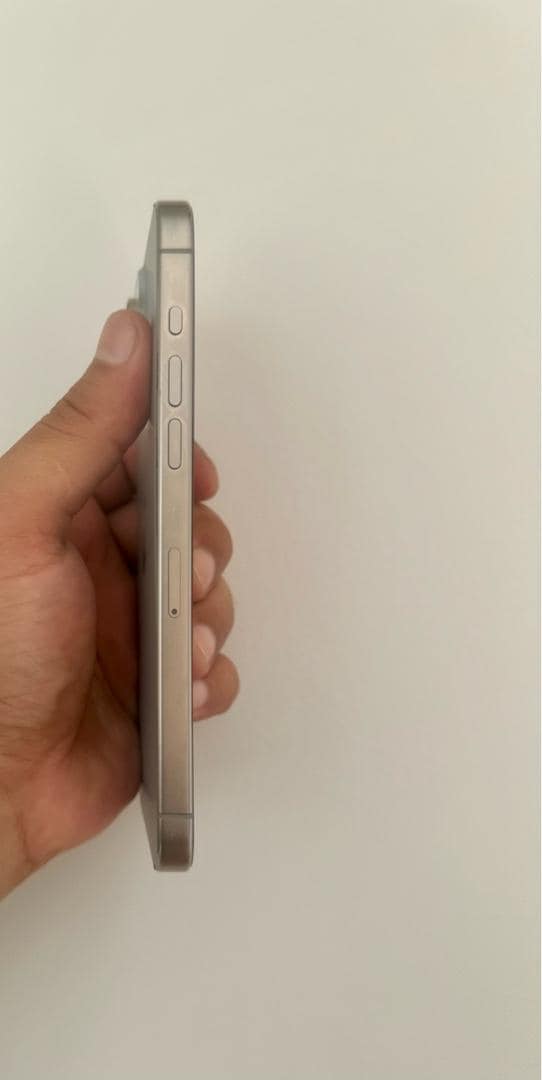 Iphone 15 Pro Max - 2