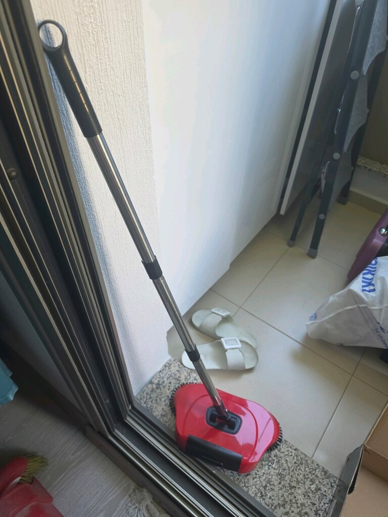 Otomatik faraş süpürge - 2