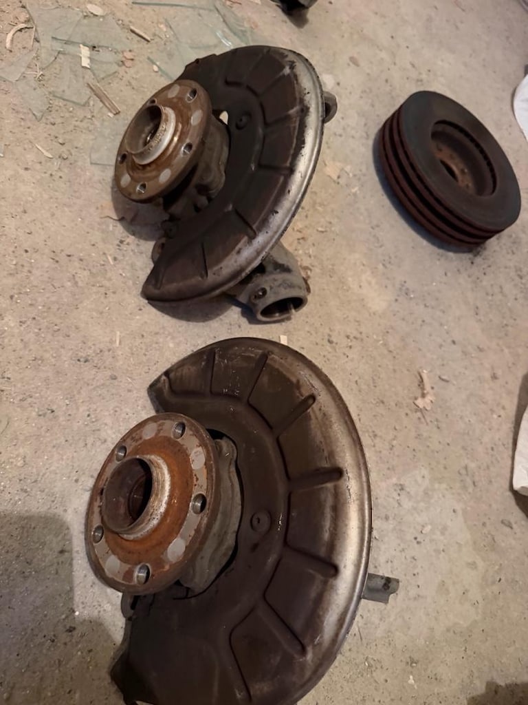 Audi A3 8P Ön Aks Taşıyıcı Takımı (Dolu Sağ-Sol) - Orijinal Çıkma - 4